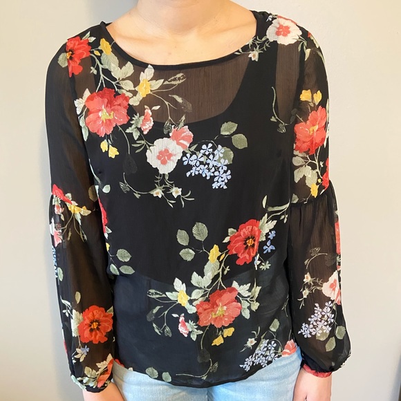 Dynamite Size L Floral Sheer Blouse - Picture 6 of 6